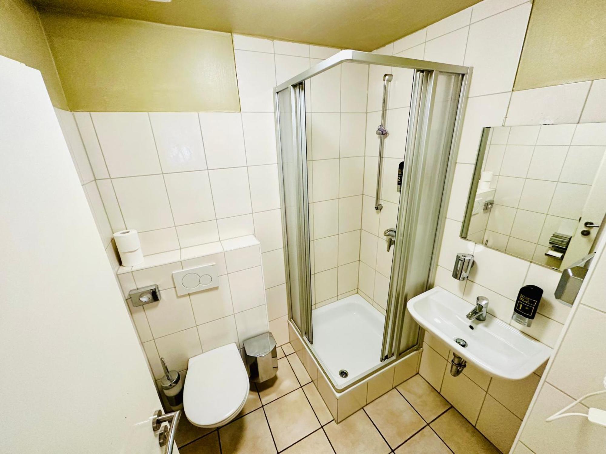 פרנקפורט Hotel City Star מראה חיצוני תמונה